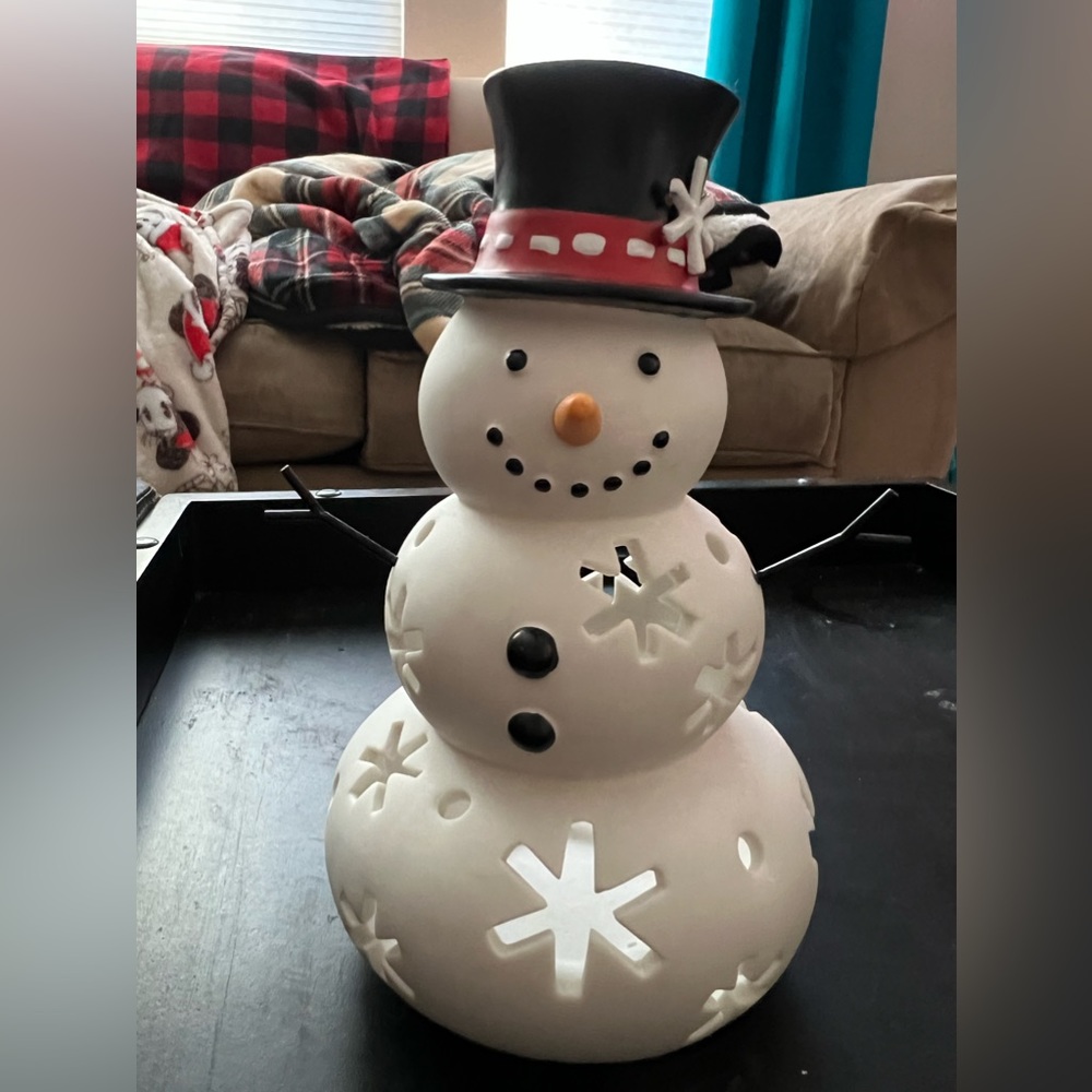 Partylite Mr. Snow Tealight Holder